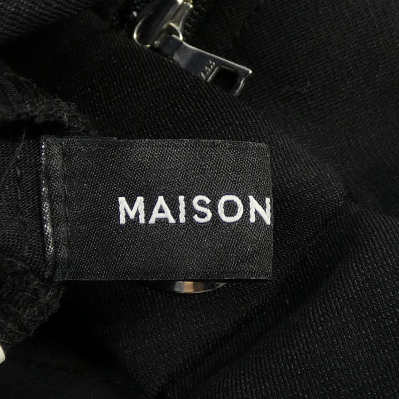 メゾンスペシャル MAISON SPECIAL パンツ