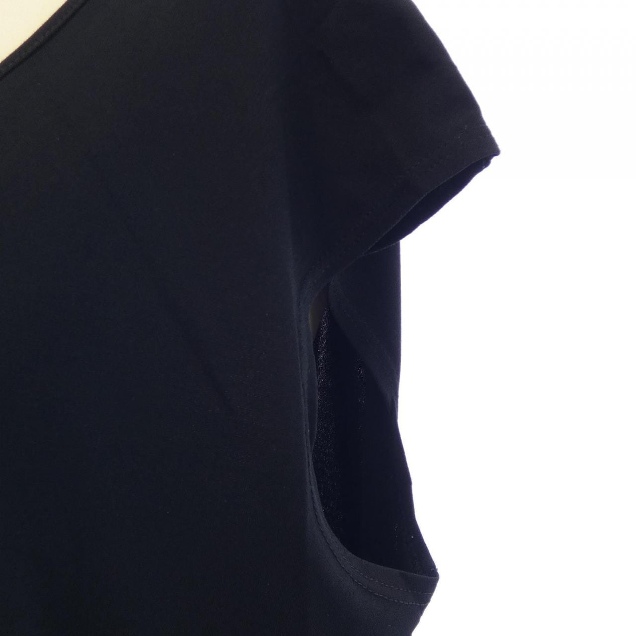 エッセンシャルズ ESSENTIALS Tシャツ