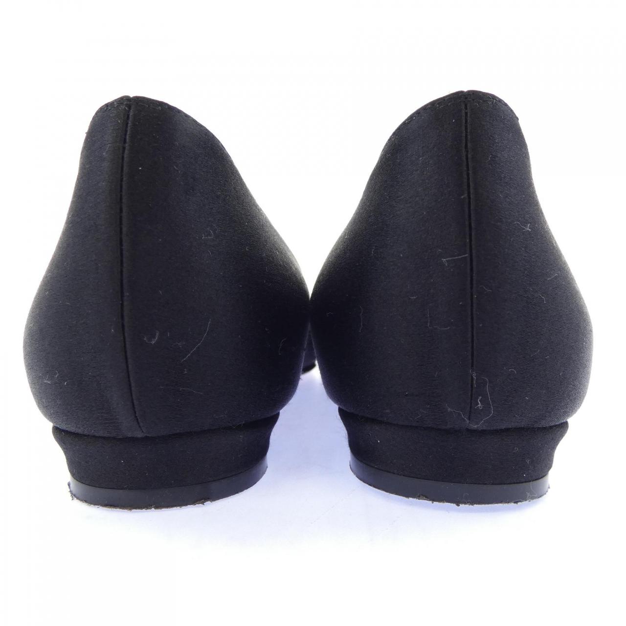 マノロブラニク MANOLO BLAHNIK HANGISIFLAT フラットシューズ