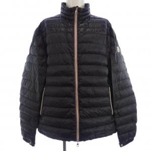 モンクレール MONCLER ダウンジャケット