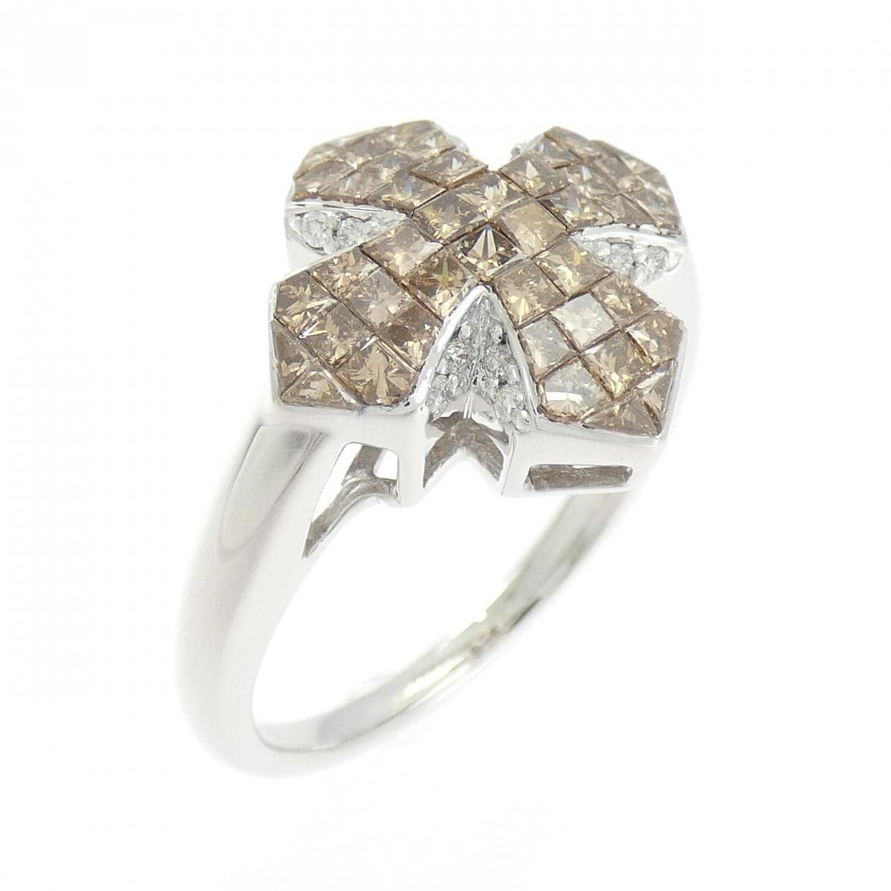 K18WG ダイヤモンド リング