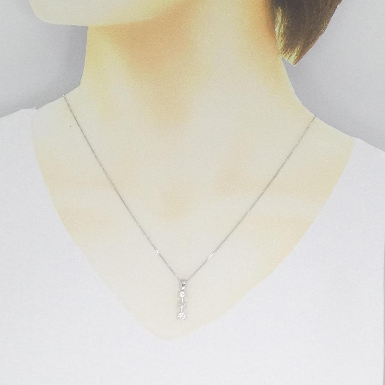 K18WG スリーストーン ダイヤモンド ネックレス 0.50CT