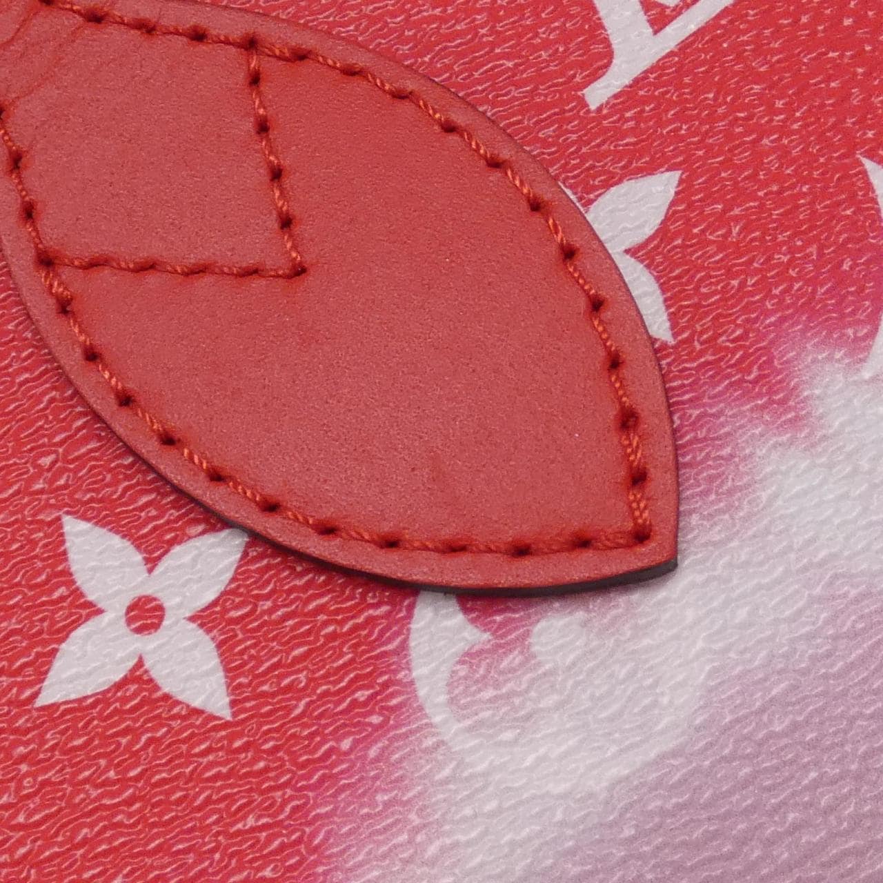 LOUIS VUITTON LV Escale Neverfull MM M45127 包