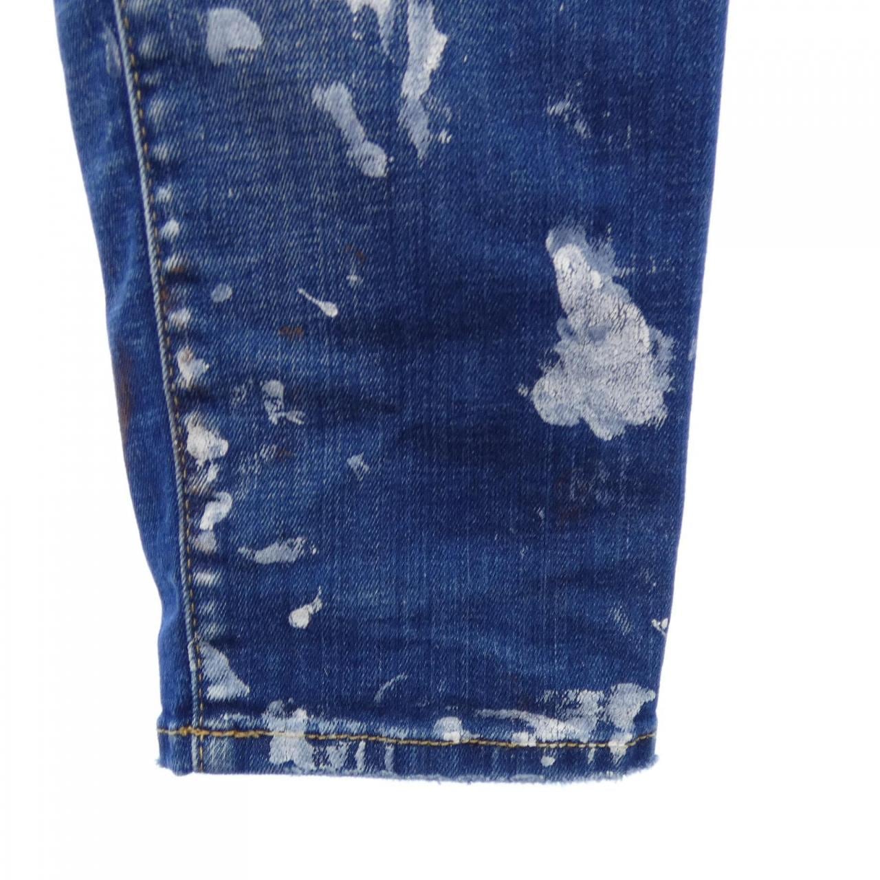 ディースクエアード DSQUARED2 S74LB1359 ジーンズ