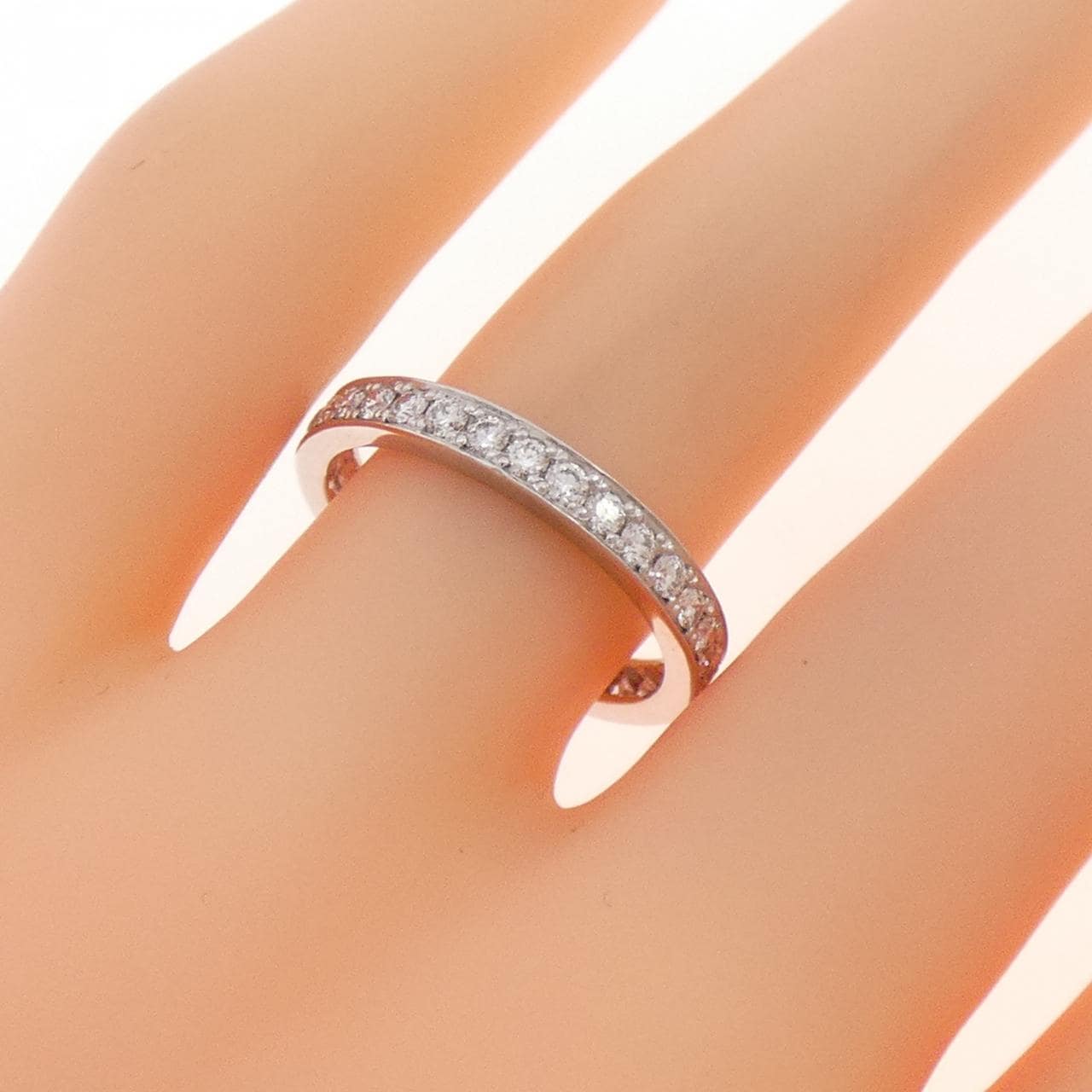PT900 フルエタニティ ダイヤモンド リング 0.66CT