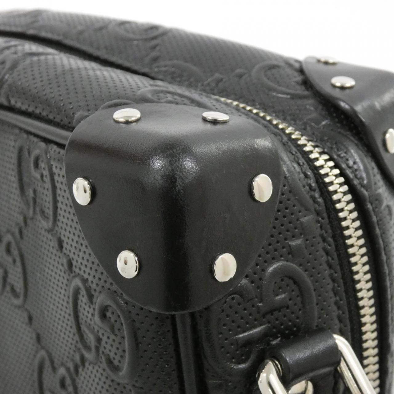 グッチ 626363 1W3DN バッグ