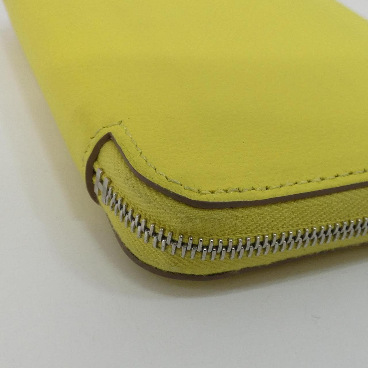 エルメス EN LIBERTE シルク イン コンパクト 084541CK 財布