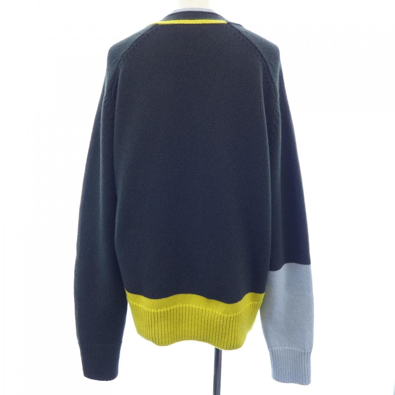 エルメス HERMES カーディガン