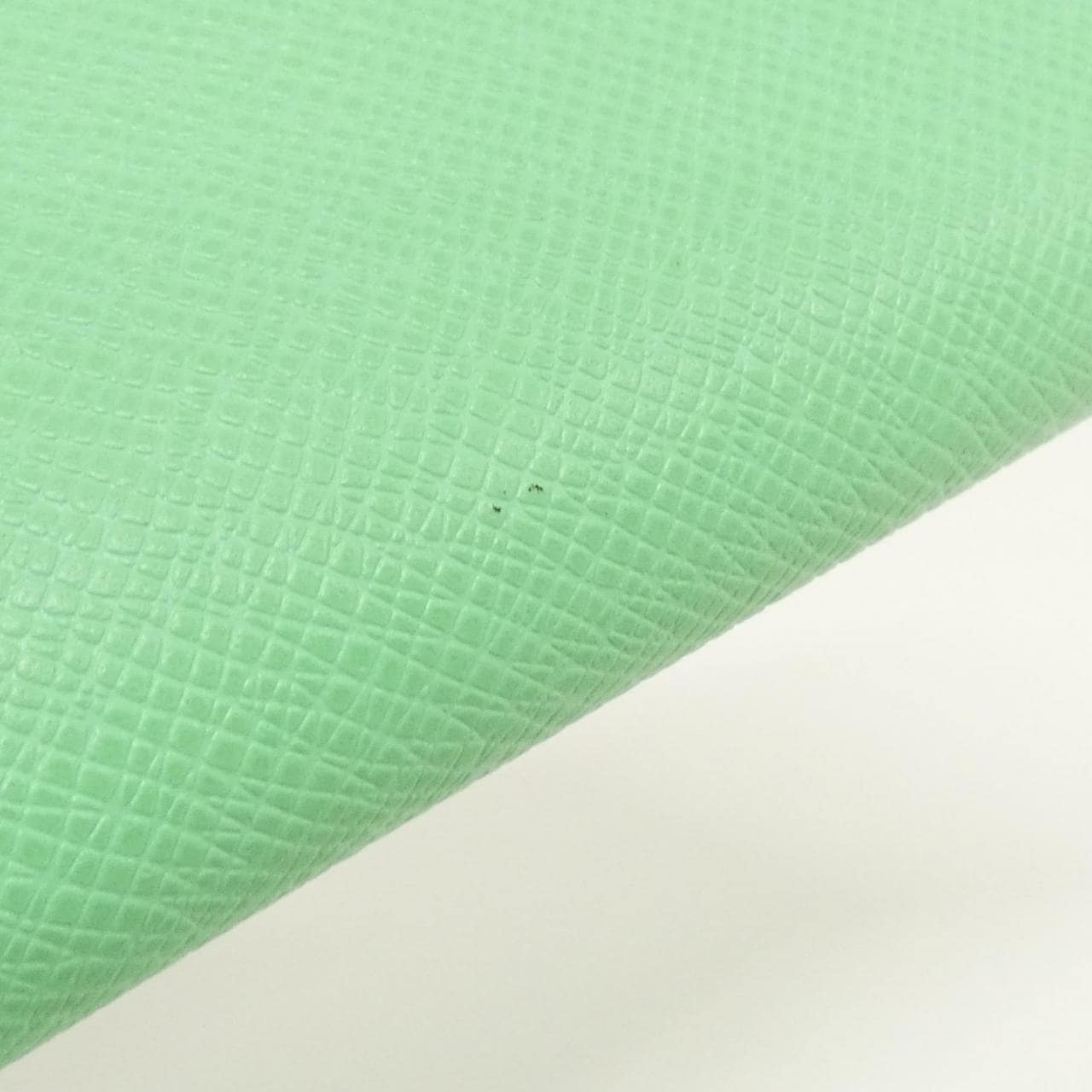 ルイヴィトン タイガラマ ヴィクター ウォレット M28070 財布