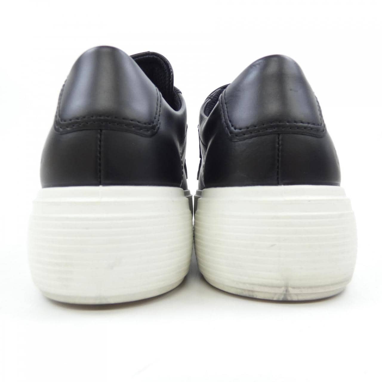 エコー ecco スニーカー