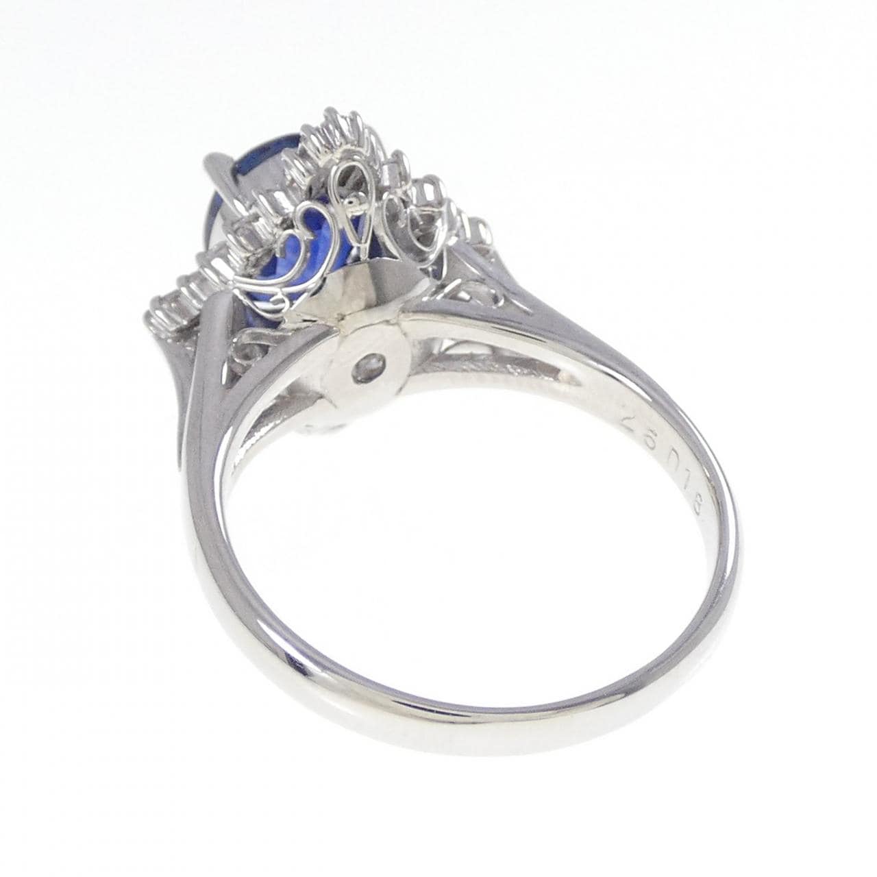 PT900 サファイヤ リング 2.40CT