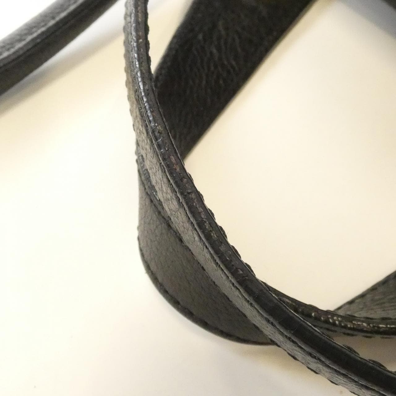 クロエ パラティ 8HS891 043 バッグ