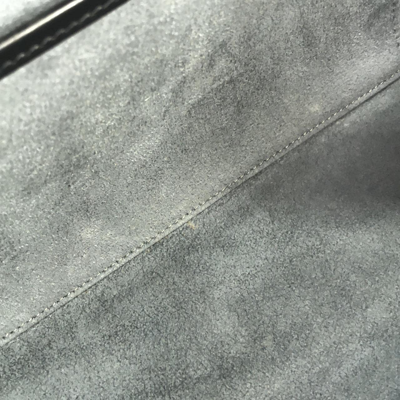 【ヴィンテージ】ルイヴィトン エピ ノクターン GM M52172 ショルダーバッグ