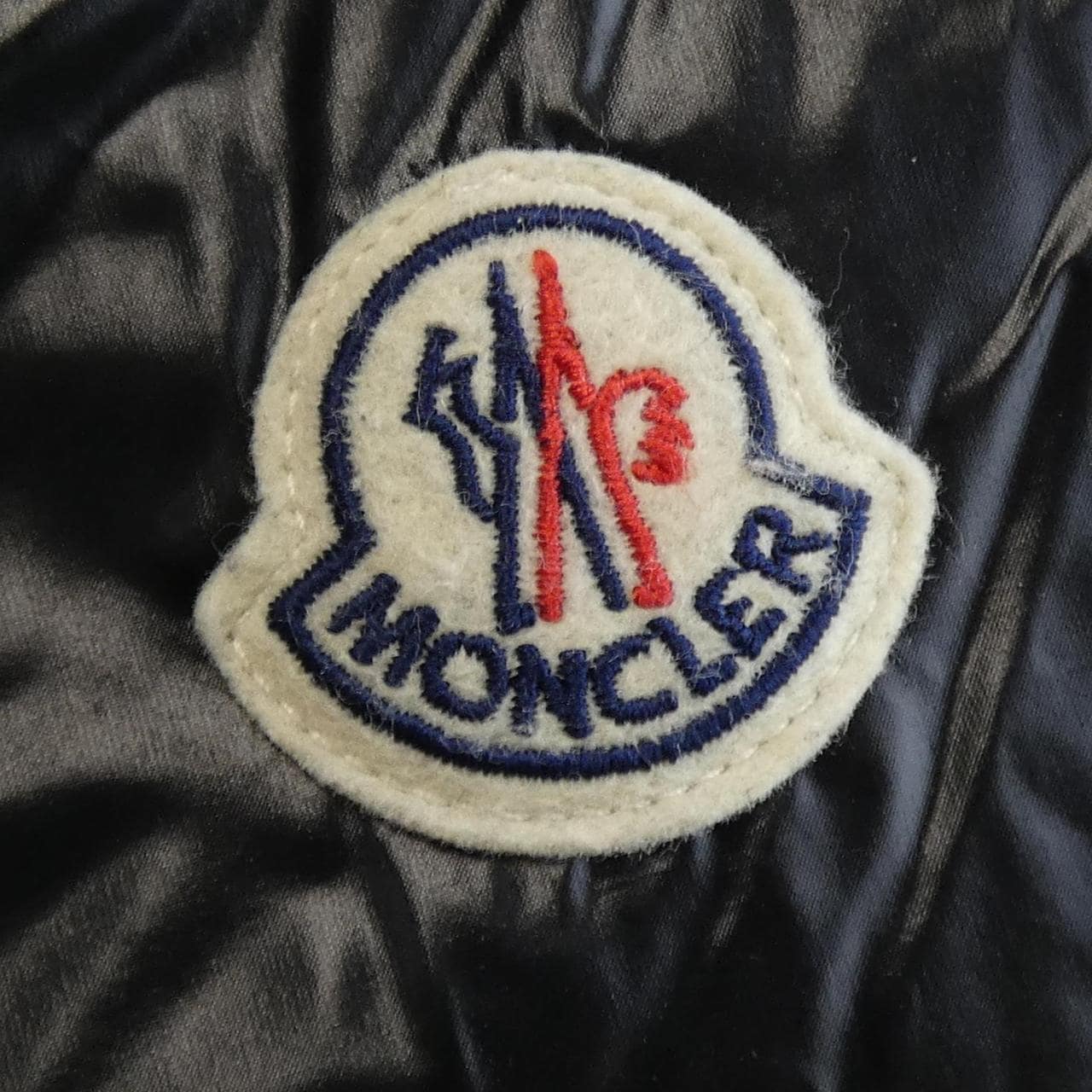 モンクレール MONCLER MONTMIRAIL ダウンジャケット