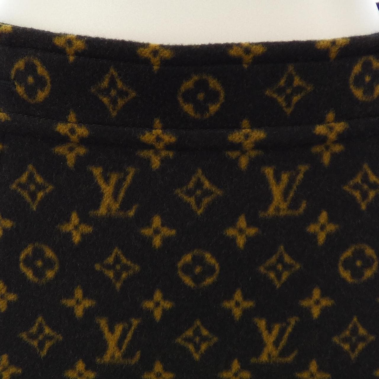 ルイヴィトン LOUIS VUITTON FHSK08QS3 スカート