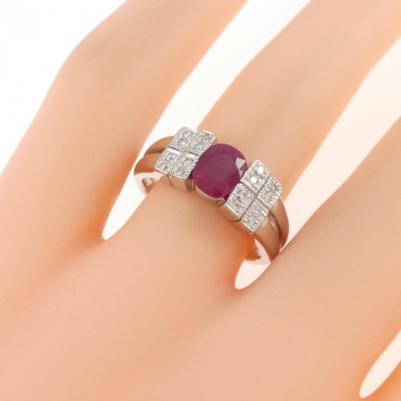 PT900 ルビー リング 1.00CT