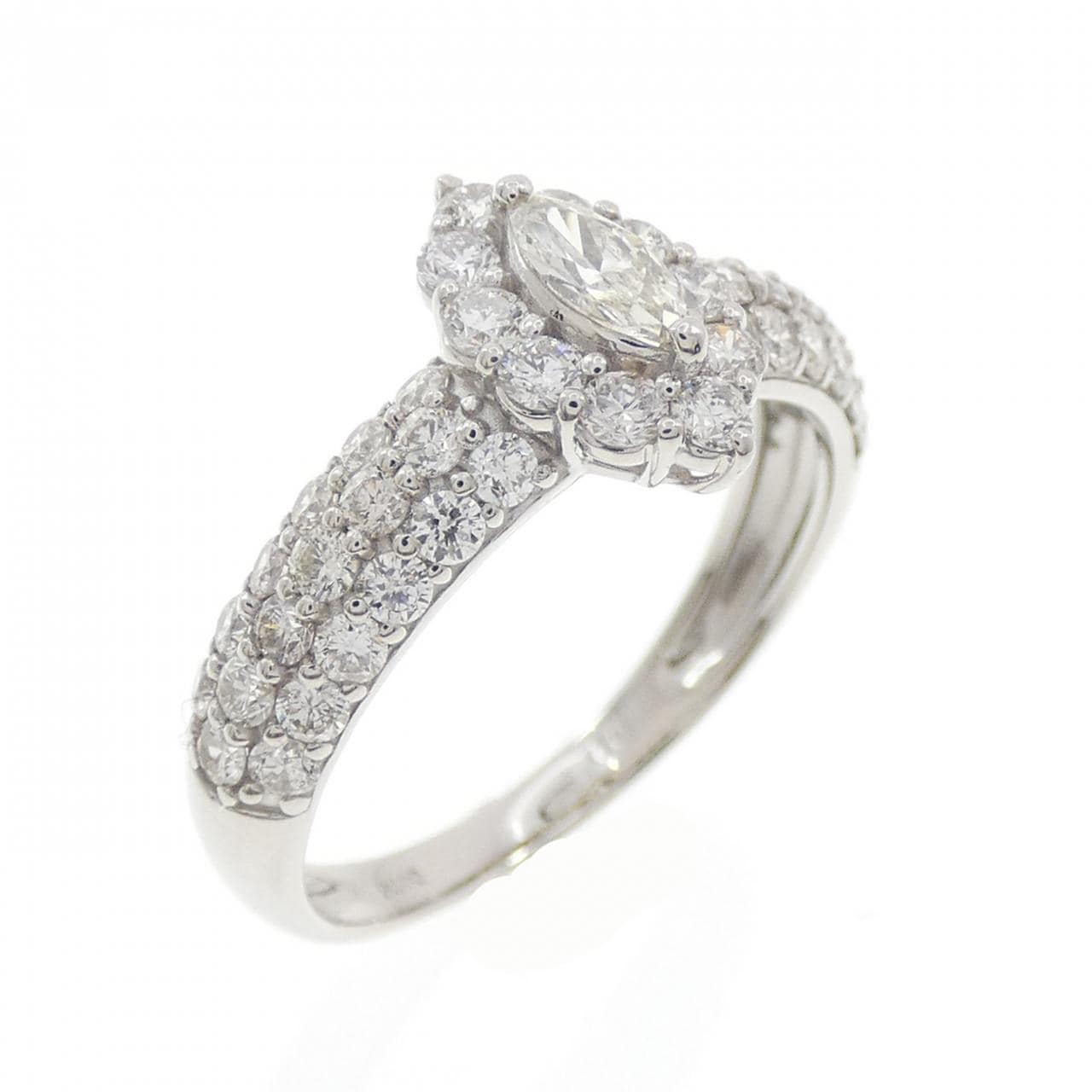 PT900 ダイヤモンド リング 1.00CT