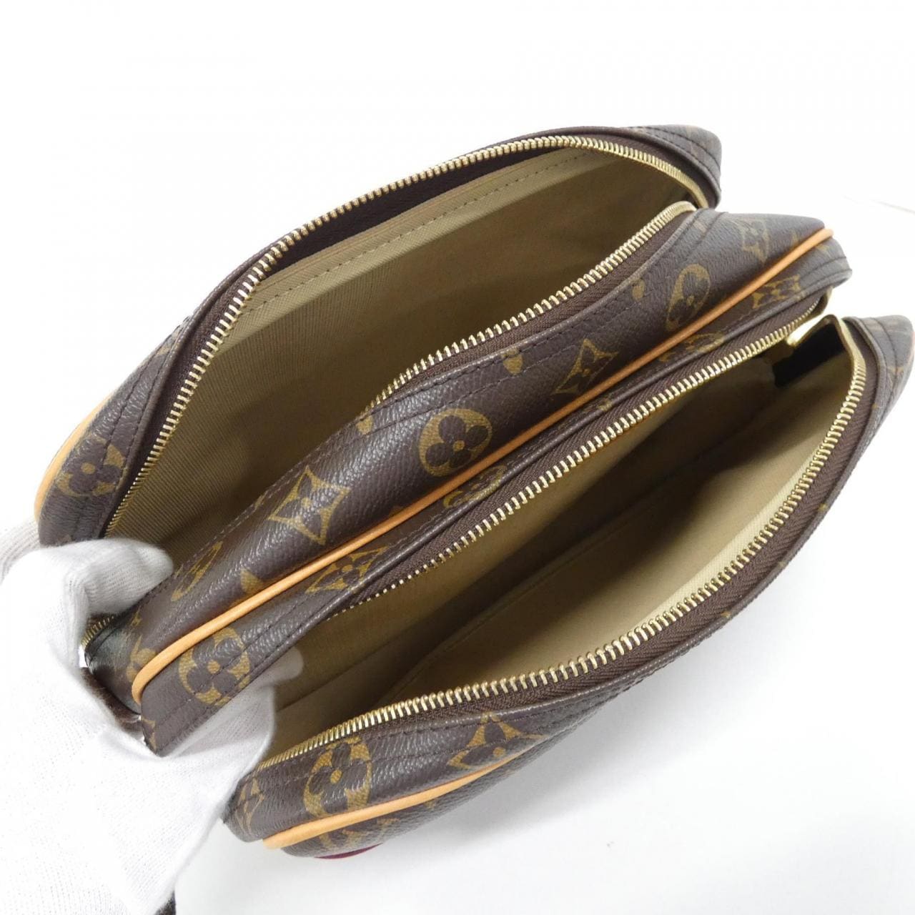 LOUIS VUITTON Monogram Reporter 28cm M45254 Shoulder Bag