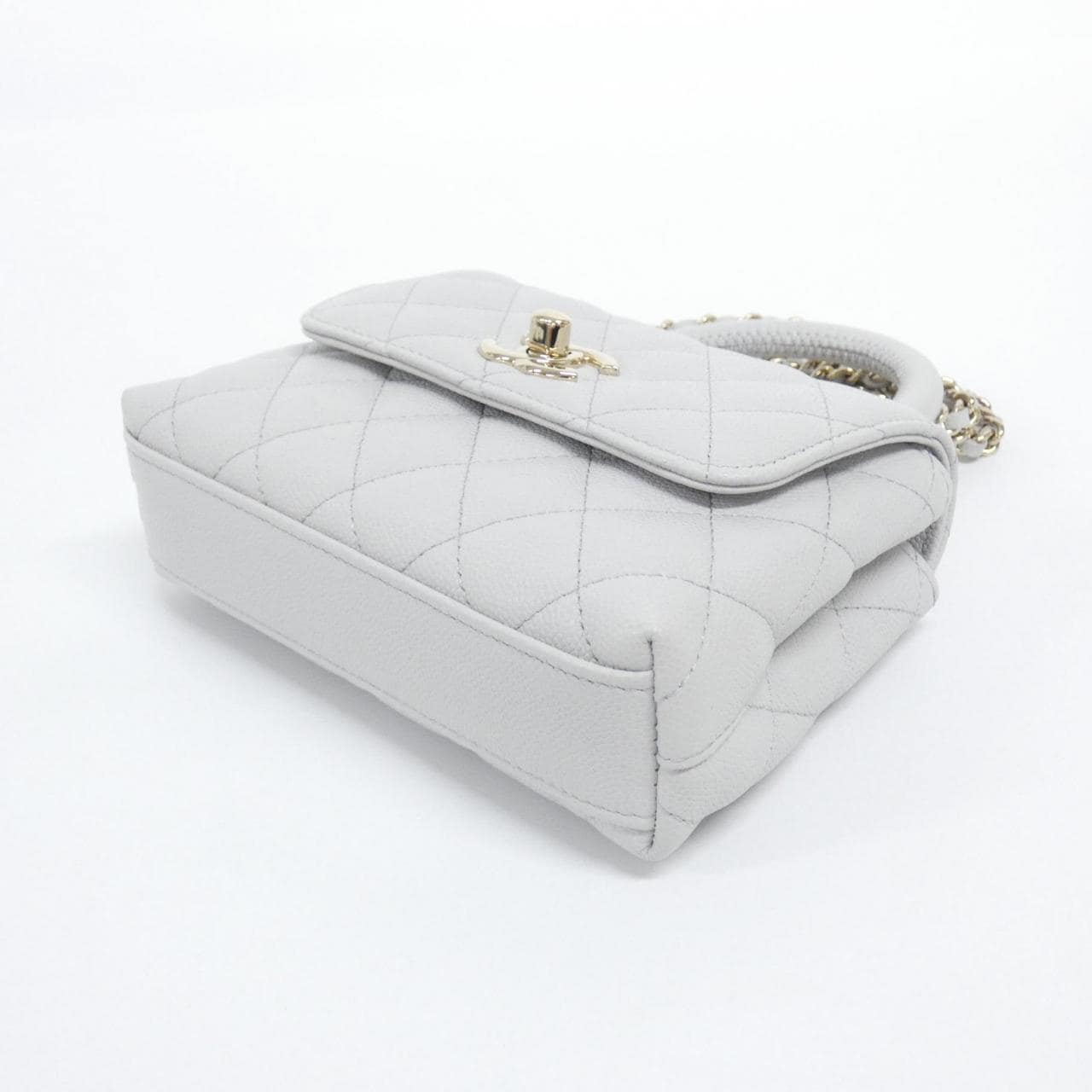 シャネル AP4244 チェーンクラッチ