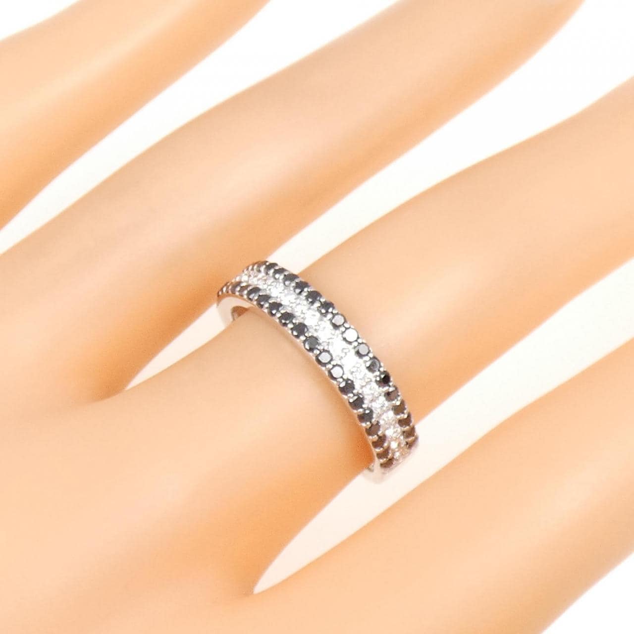 K18WG ダイヤモンド リング 0.60CT