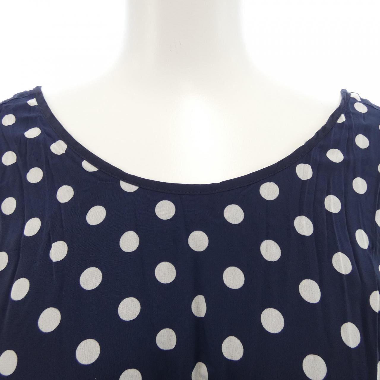 ザニューハウス THE NEWHOUSE トップス