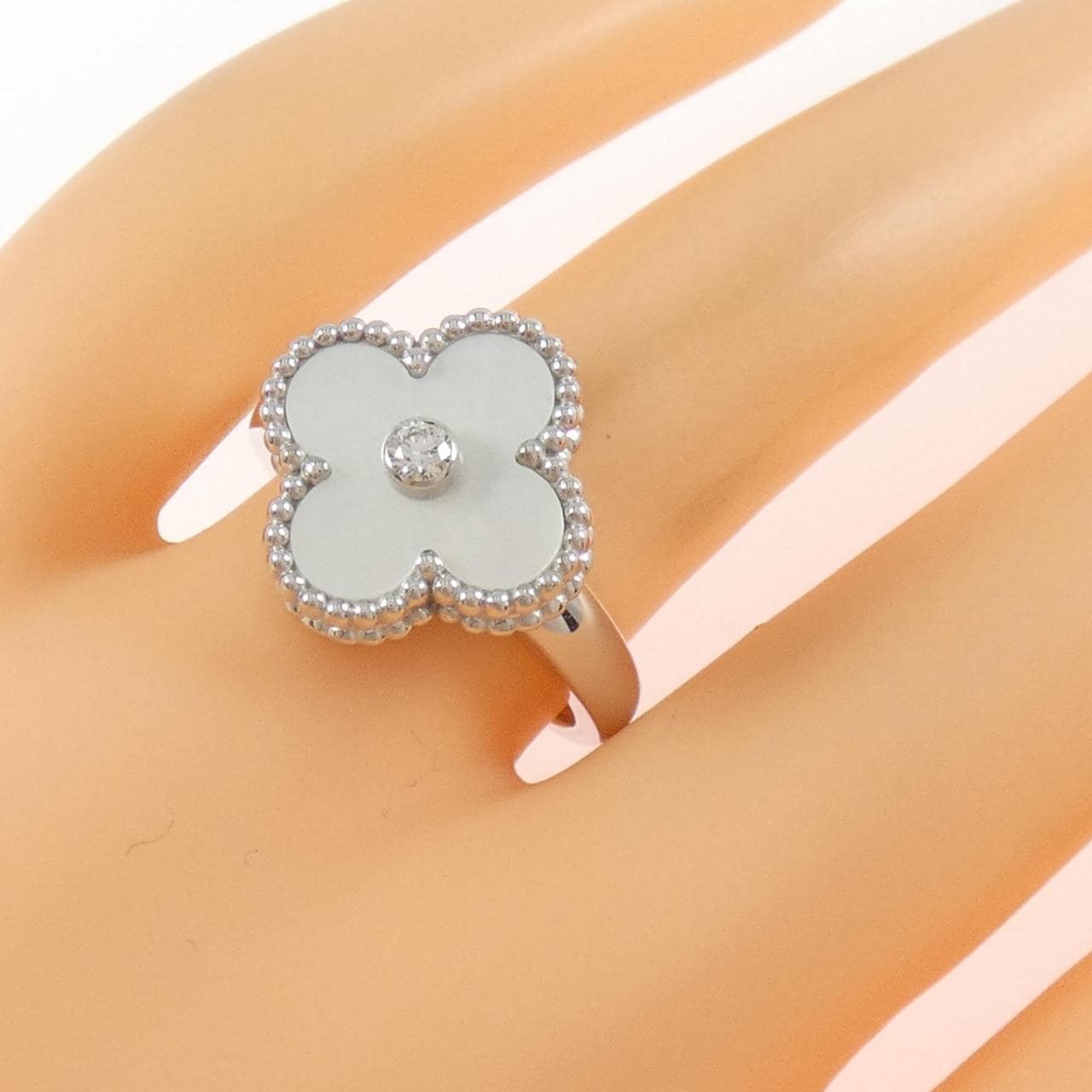 ヴァンクリーフ&アーペル ヴィンテージアルハンブラ リング