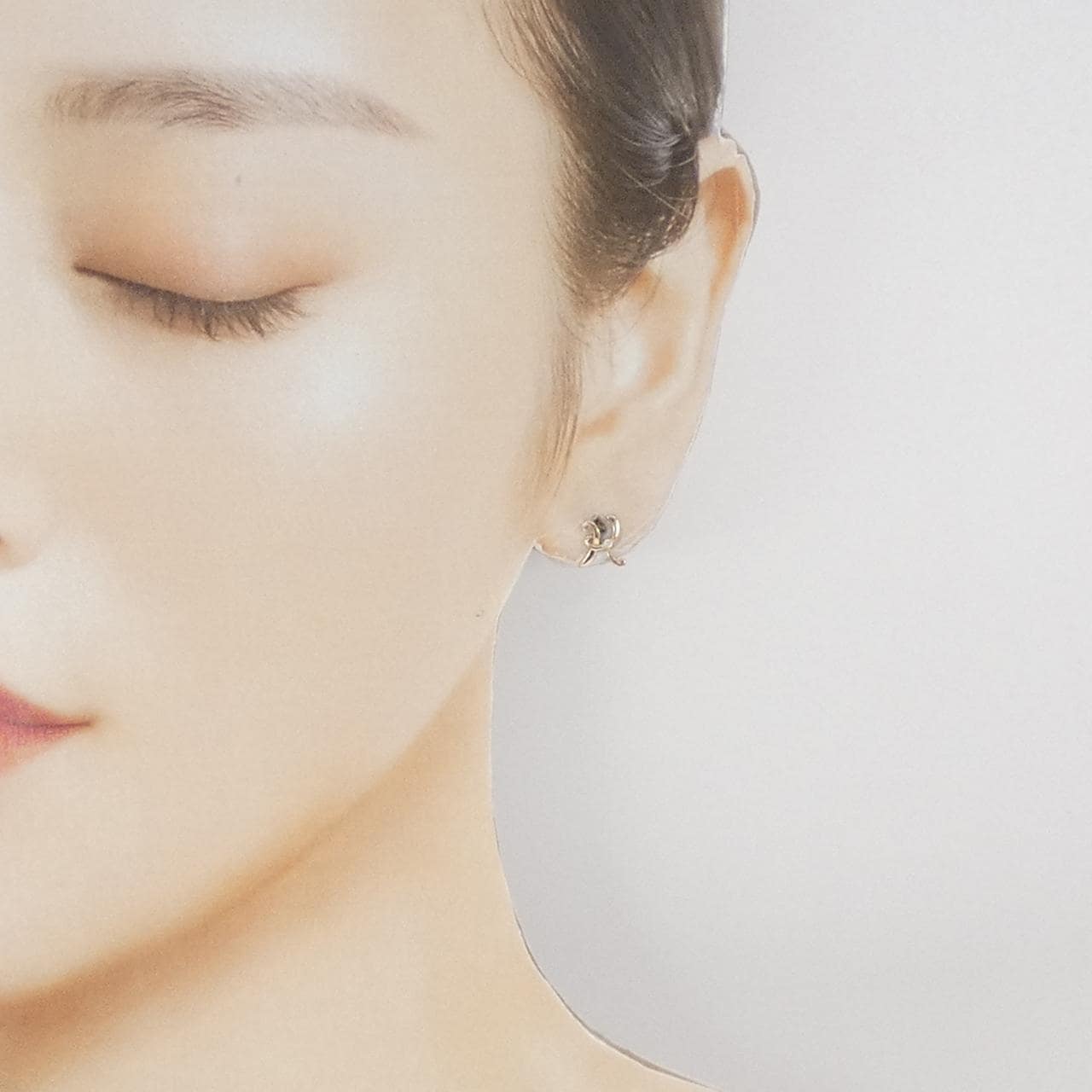 K18PG イニシャルK ダイヤモンド ピアス 0.02CT