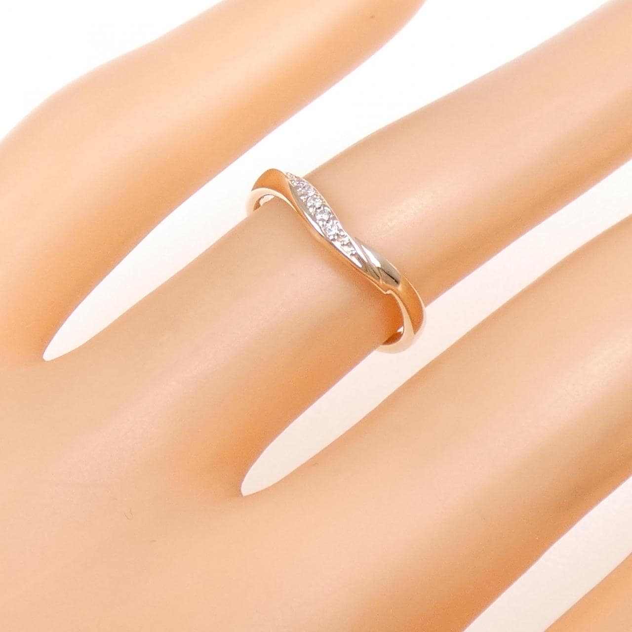 4゜C ダイヤモンド リング