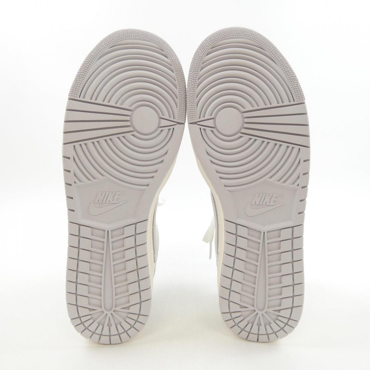 ナイキ NIKE スニーカー