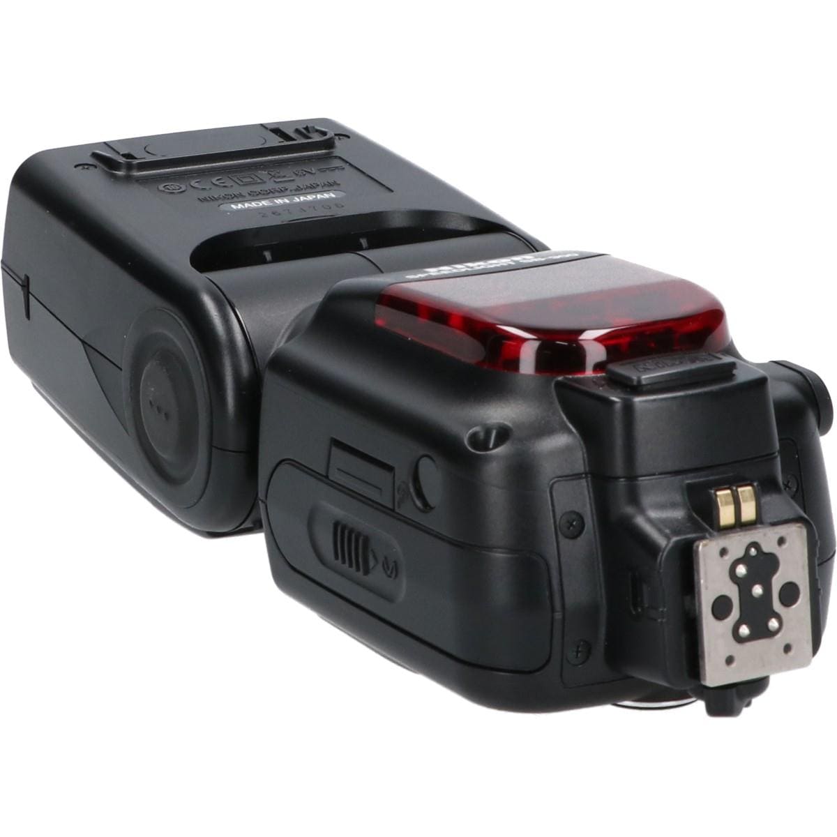 SB-900