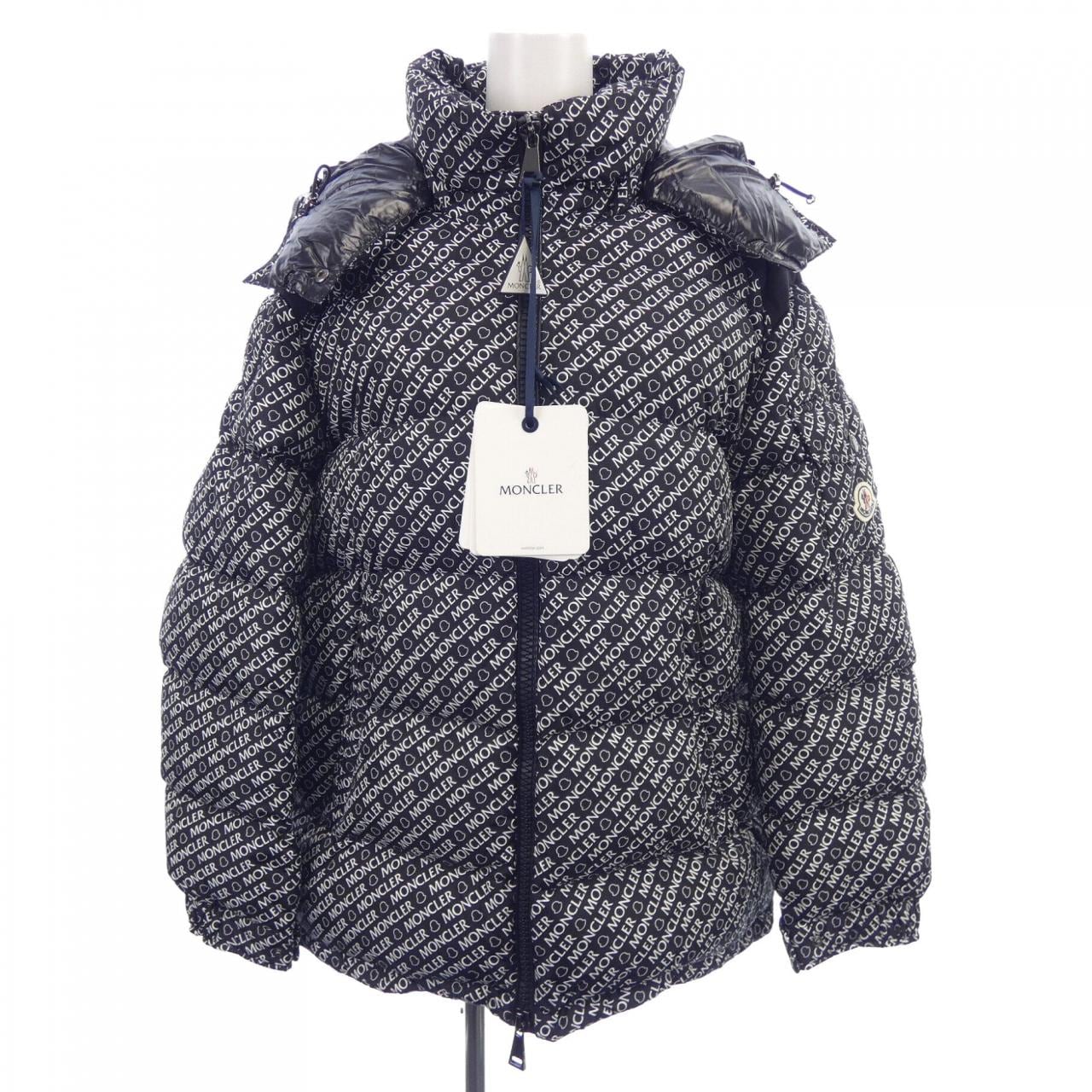 モンクレール MONCLER ダウンコート