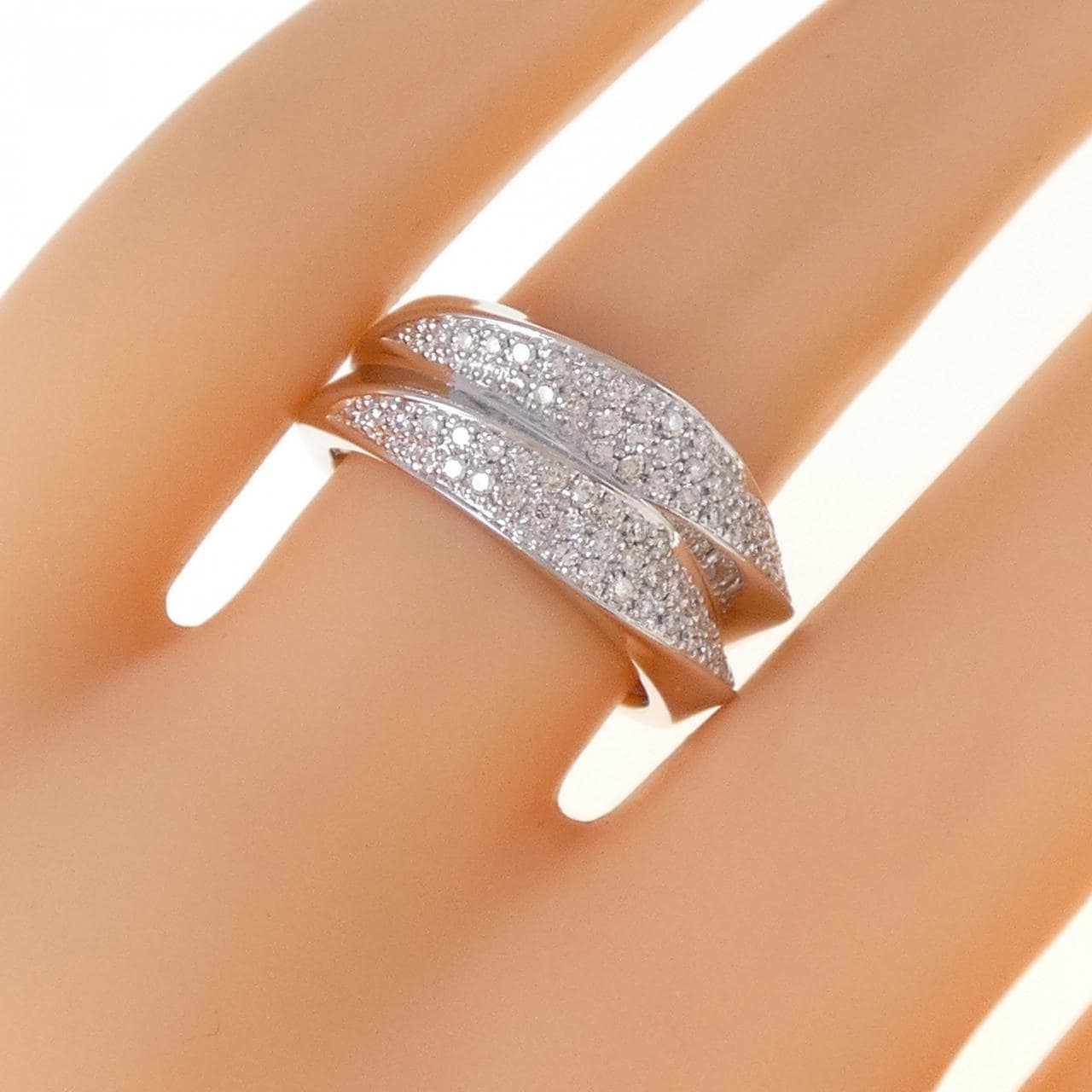 K18WG pave Diamond ring 0.32CT