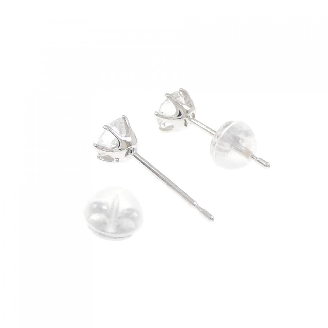 K14WG ソリティア ダイヤモンド ピアス 0.6CT
