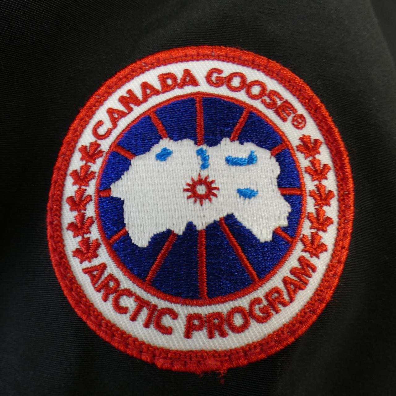 カナダグース CANADA GOOSE ダウンコート