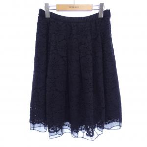 トゥービーシック TO BE CHIC スカート