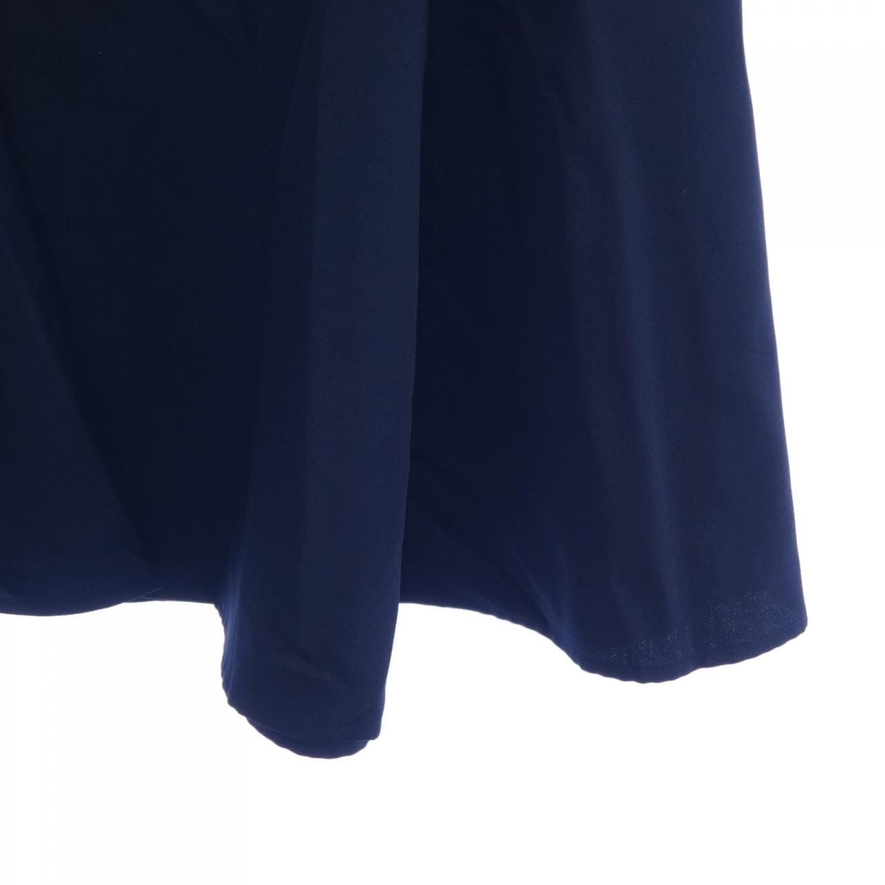 ベイジュ BEIGE. スカート