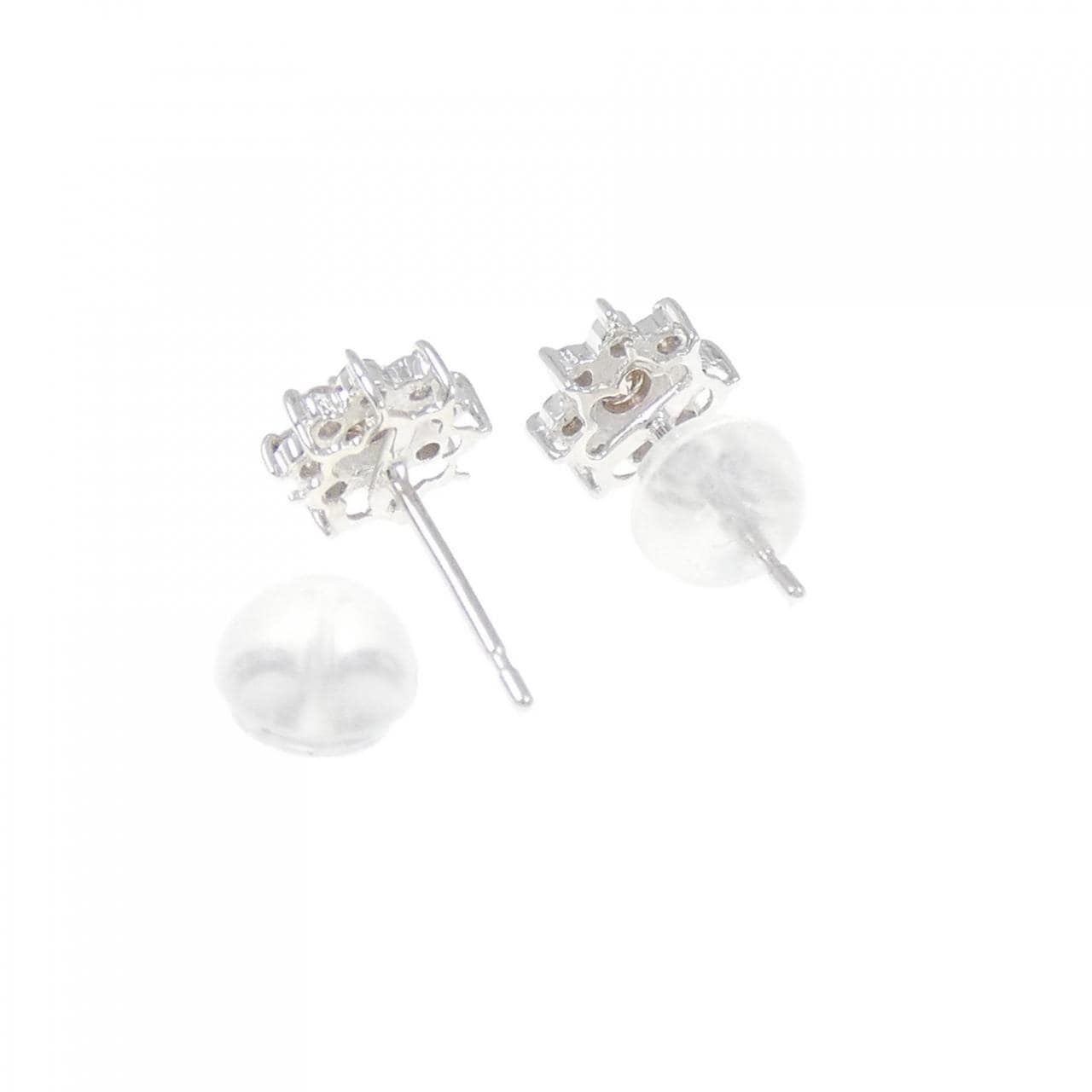 【新品】K18WG ダイヤモンド ピアス 0.20CT