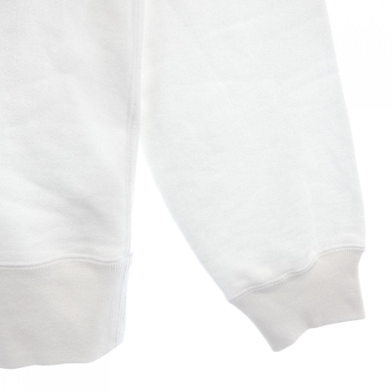 サカイ SACAI エリック ヘイズ　ERIC HAZE 23-0468S UNISEX スウェット