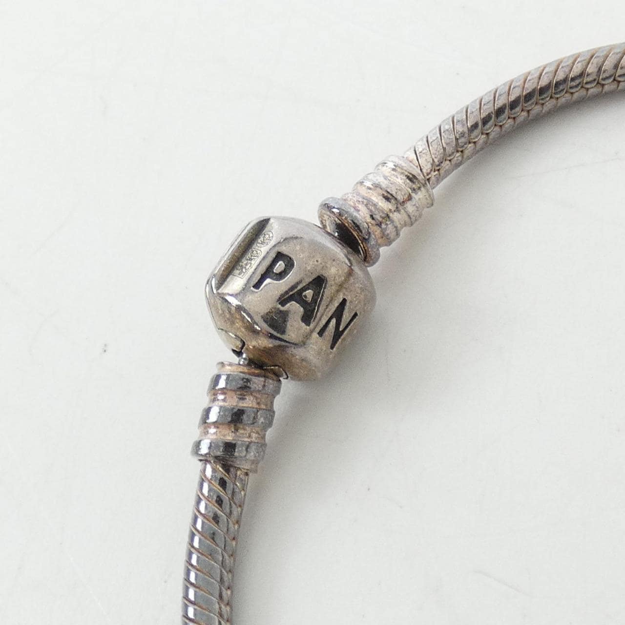 PANDORA BRACELET