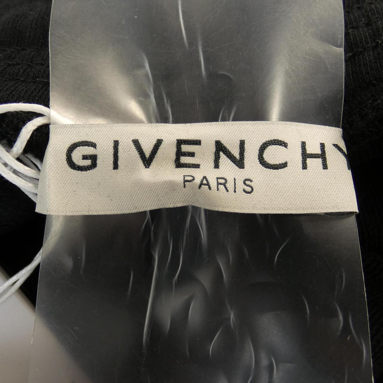 GIVENCHY短裤