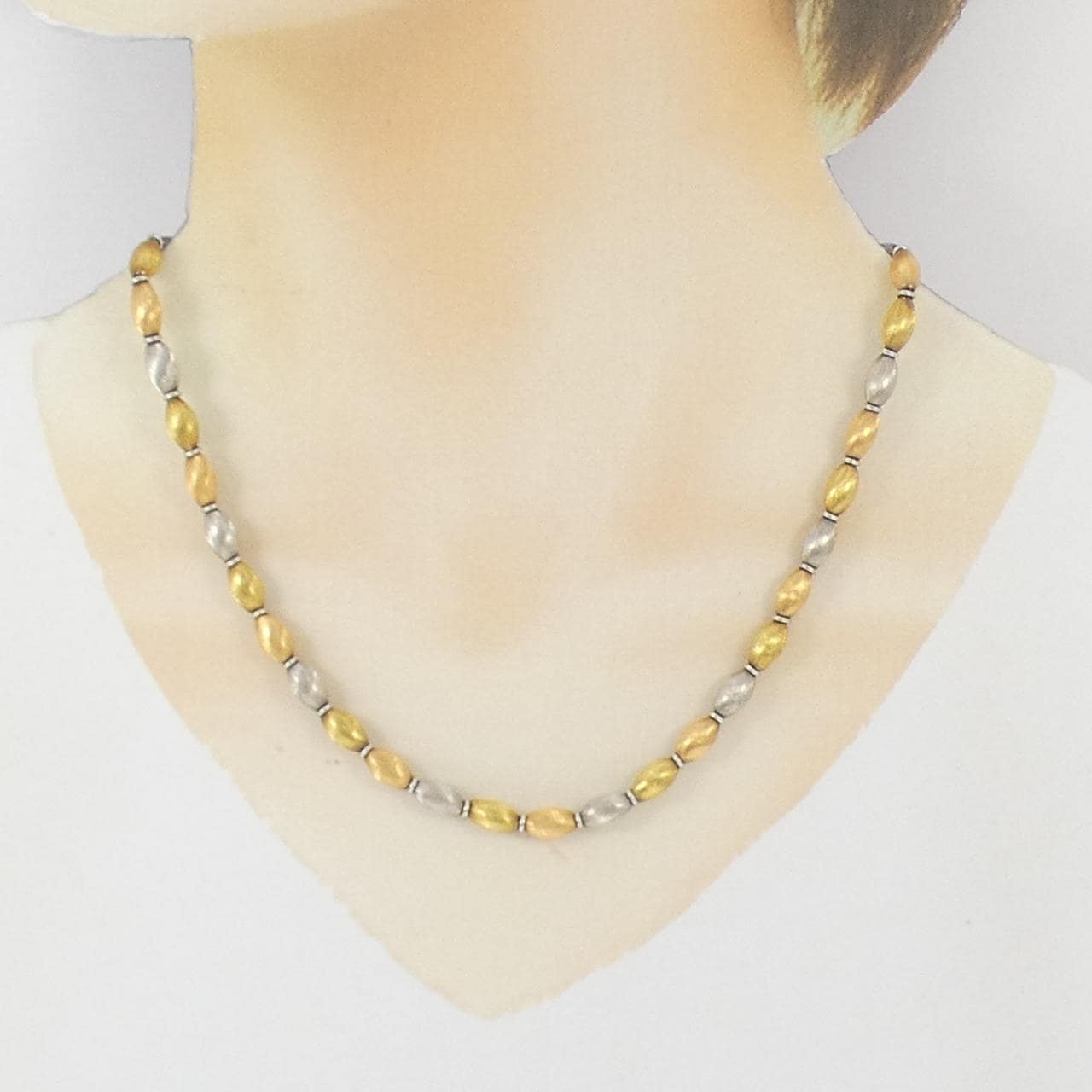 キャンペザン 750スリーカラー ネックレス