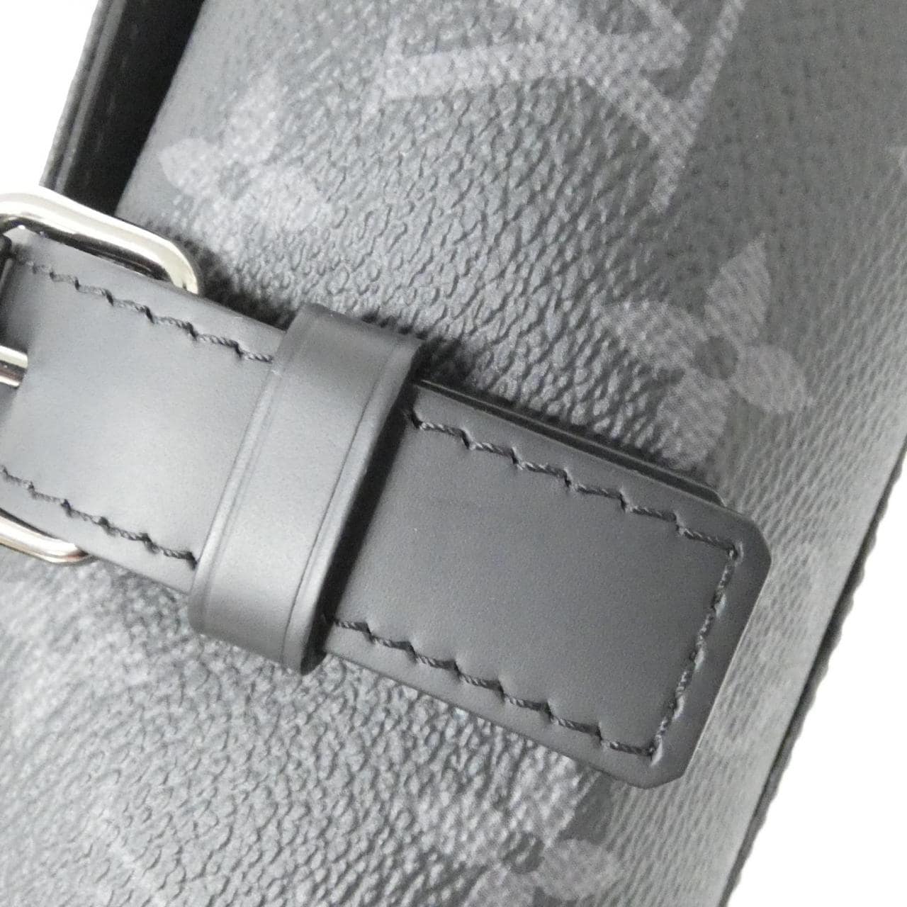 ルイヴィトン モノグラム エクリプス エテュイ 3モントル M43385 ウォッチケース