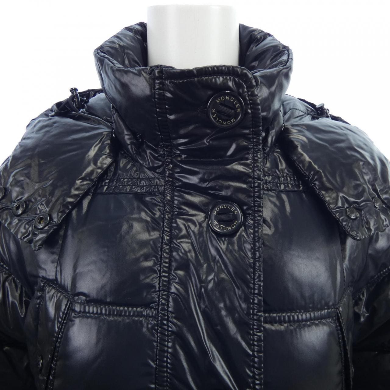 モンクレール MONCLER ダウンジャケット