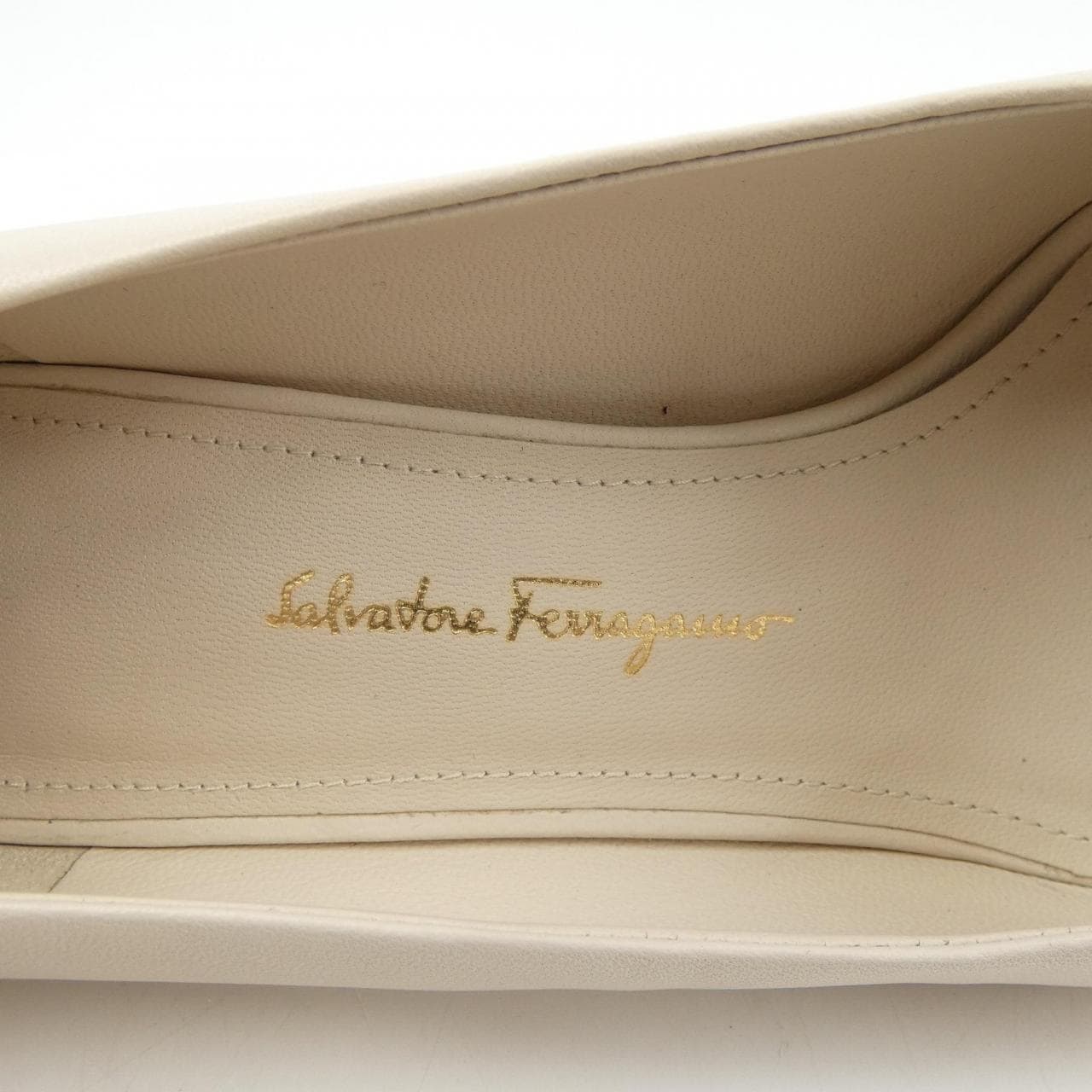 SALVATORE FERRAGAMO SALVATORE FERRAGAMO Pumps