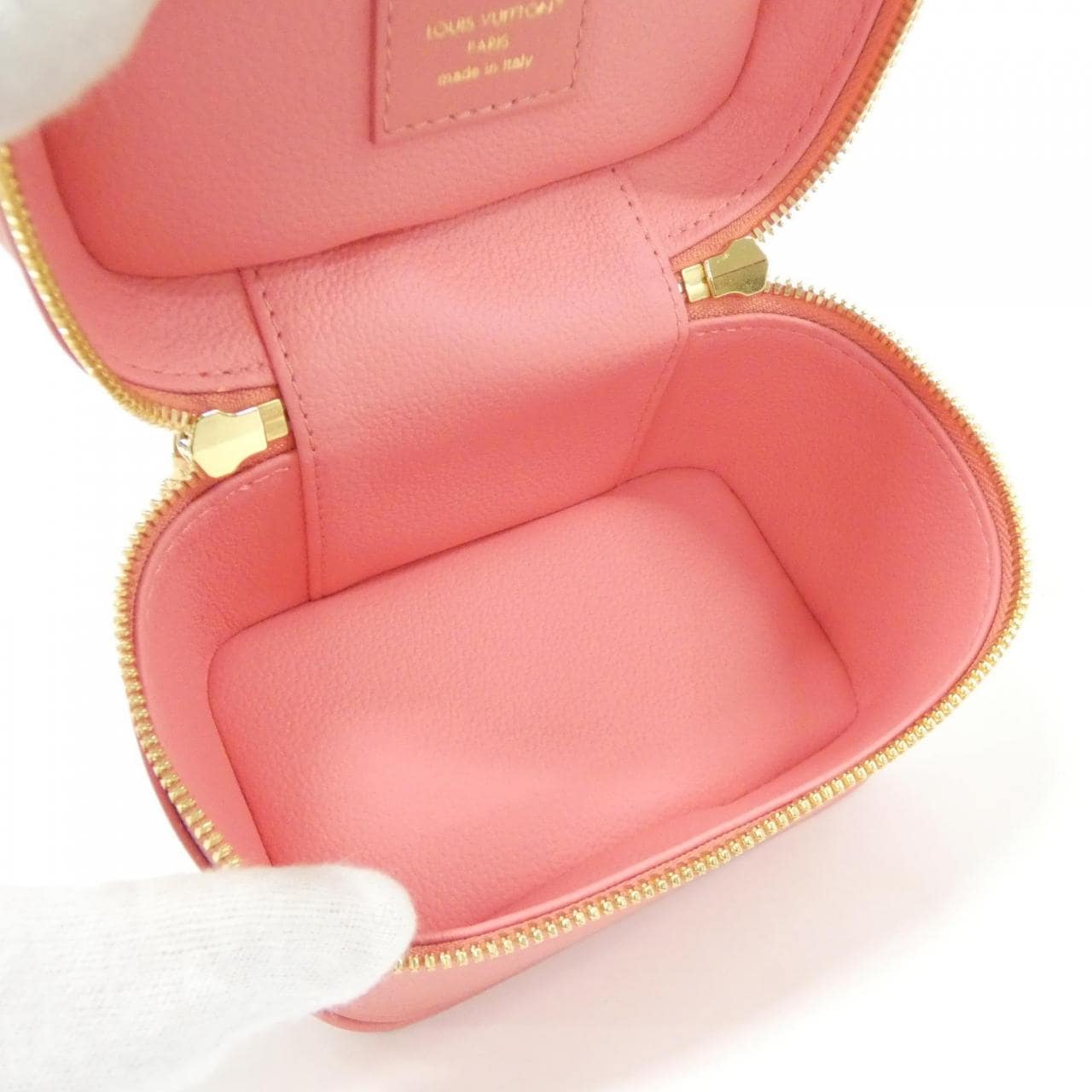 ルイヴィトン エピ ニース ナノ M25857 ポーチ