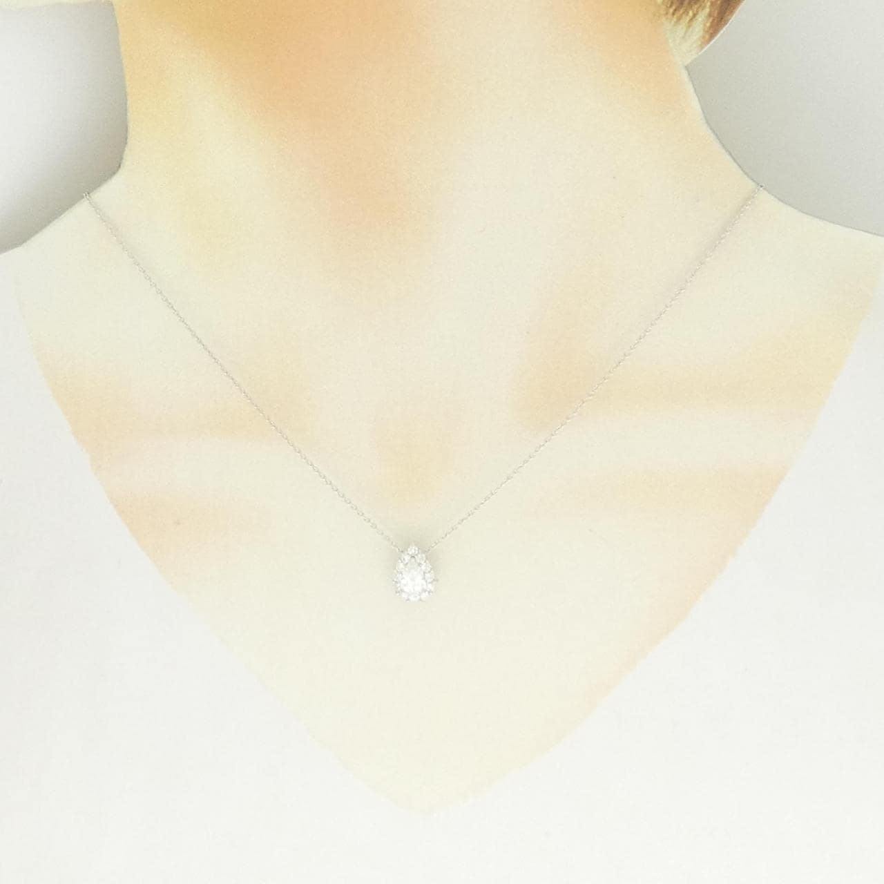 グラフ アイコン ネックレス 0.61CT H VS1