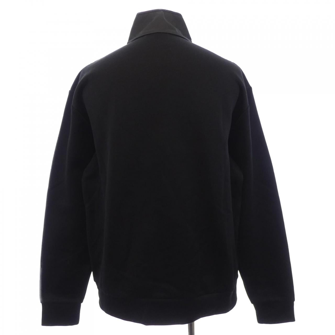 プラダ PRADA トライアングルロゴ UJL20D SOOO 11JE トップス