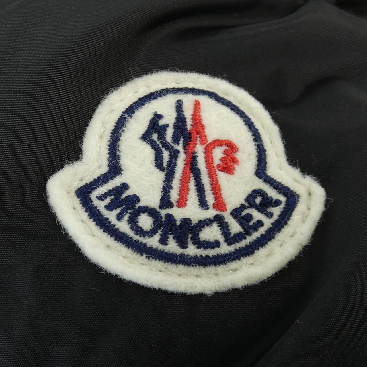 MONCLER蒙克勒羽绒服