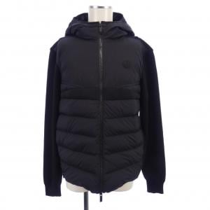 【新品】モンクレール MONCLER ダウンジャケット