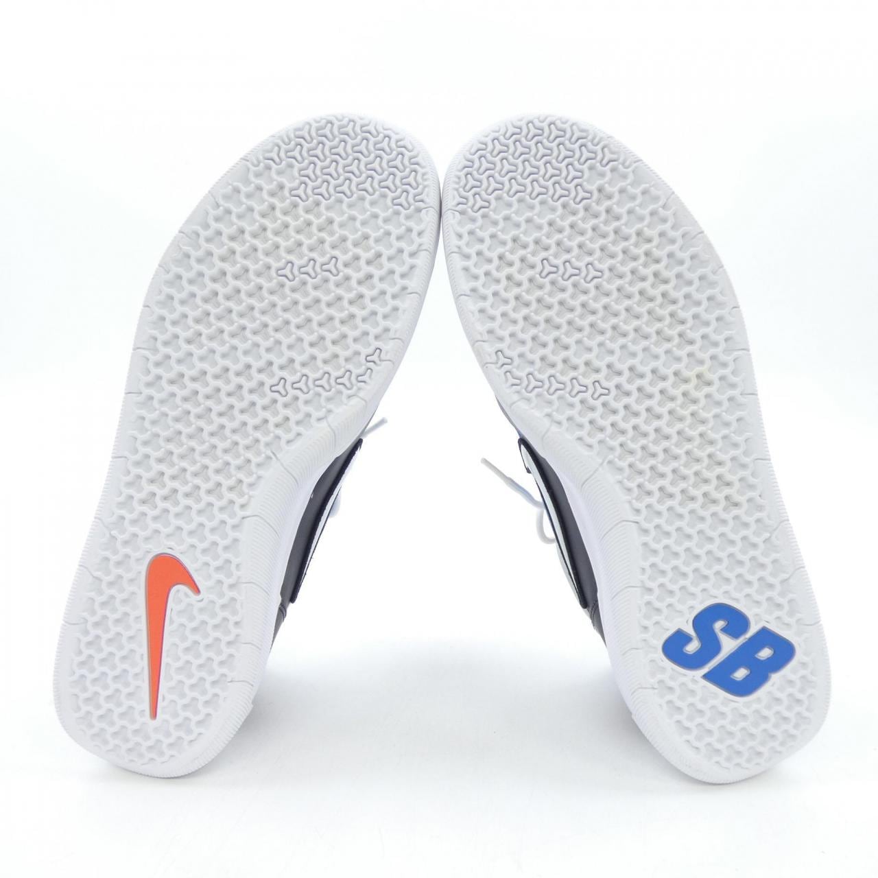 ナイキ NIKE DC9104-400 スニーカー